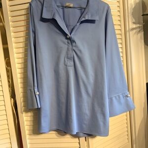 Chicos French Blue no iron tunic with pearl details on collar and sleeve cuffs.